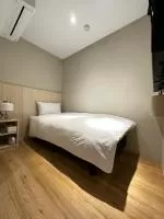 Chambre Simple (Sans Fenêtre)